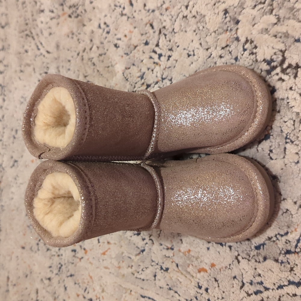 Brand New Bear Paws New